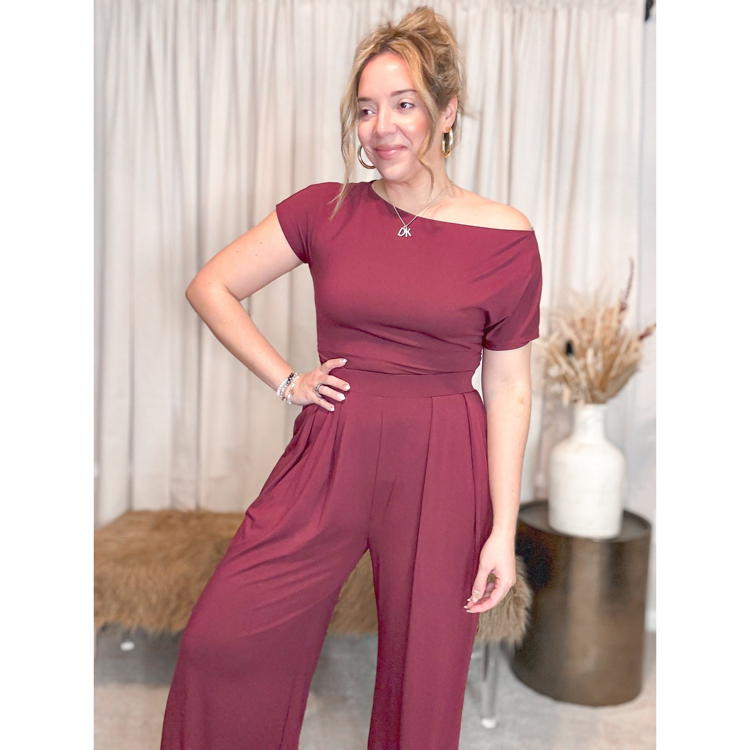 Zoe Set (Wine) - The Hive by Chris Jesselle