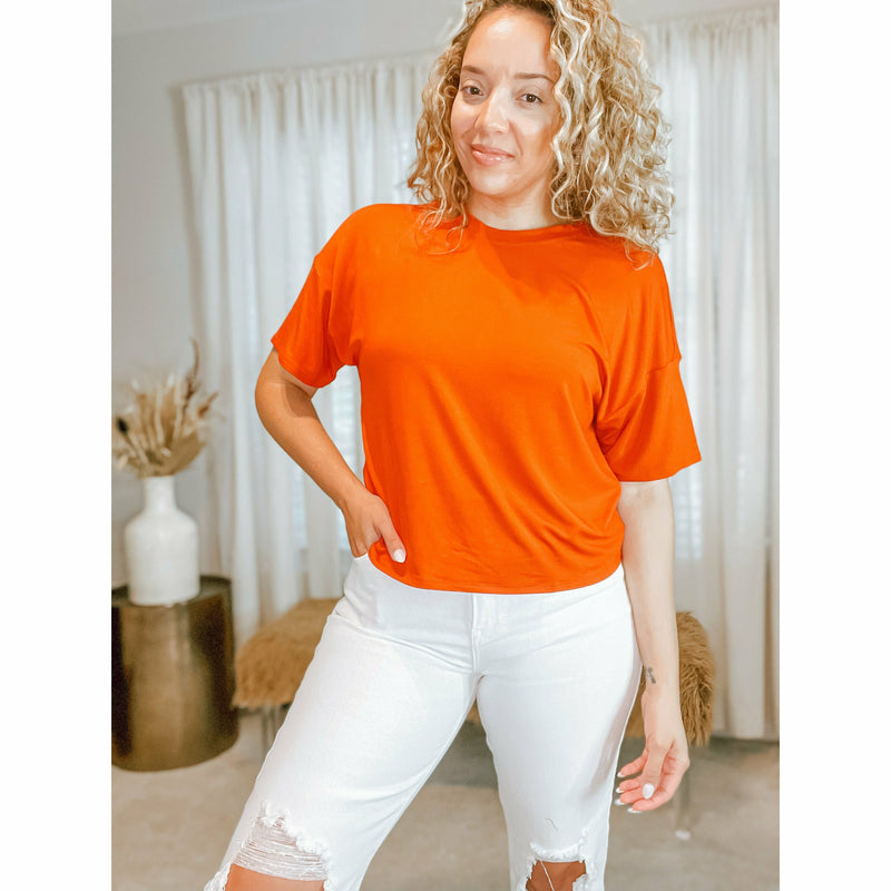 Leo Everyday Tee (Rust) - The Hive by Chris Jesselle